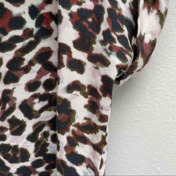 Cabi leopard print crop top boxy size medium - Picture 3 of 6